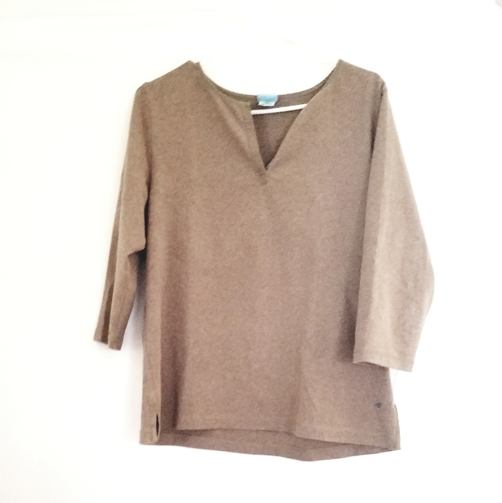 L.L.Bean womens size large beige 3/4 length shirt